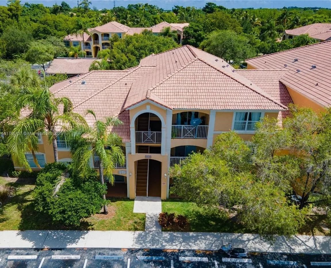 5530 NW 61st St # 303, Coconut Creek FL 33073