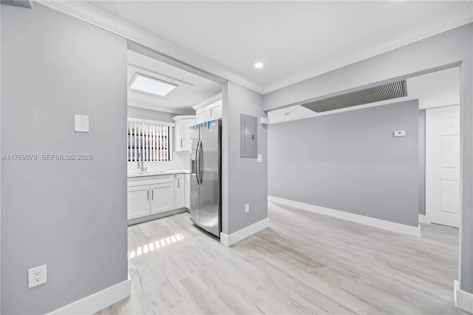 1001 Colony Point Cir # 114, Pembroke Pines FL 33026