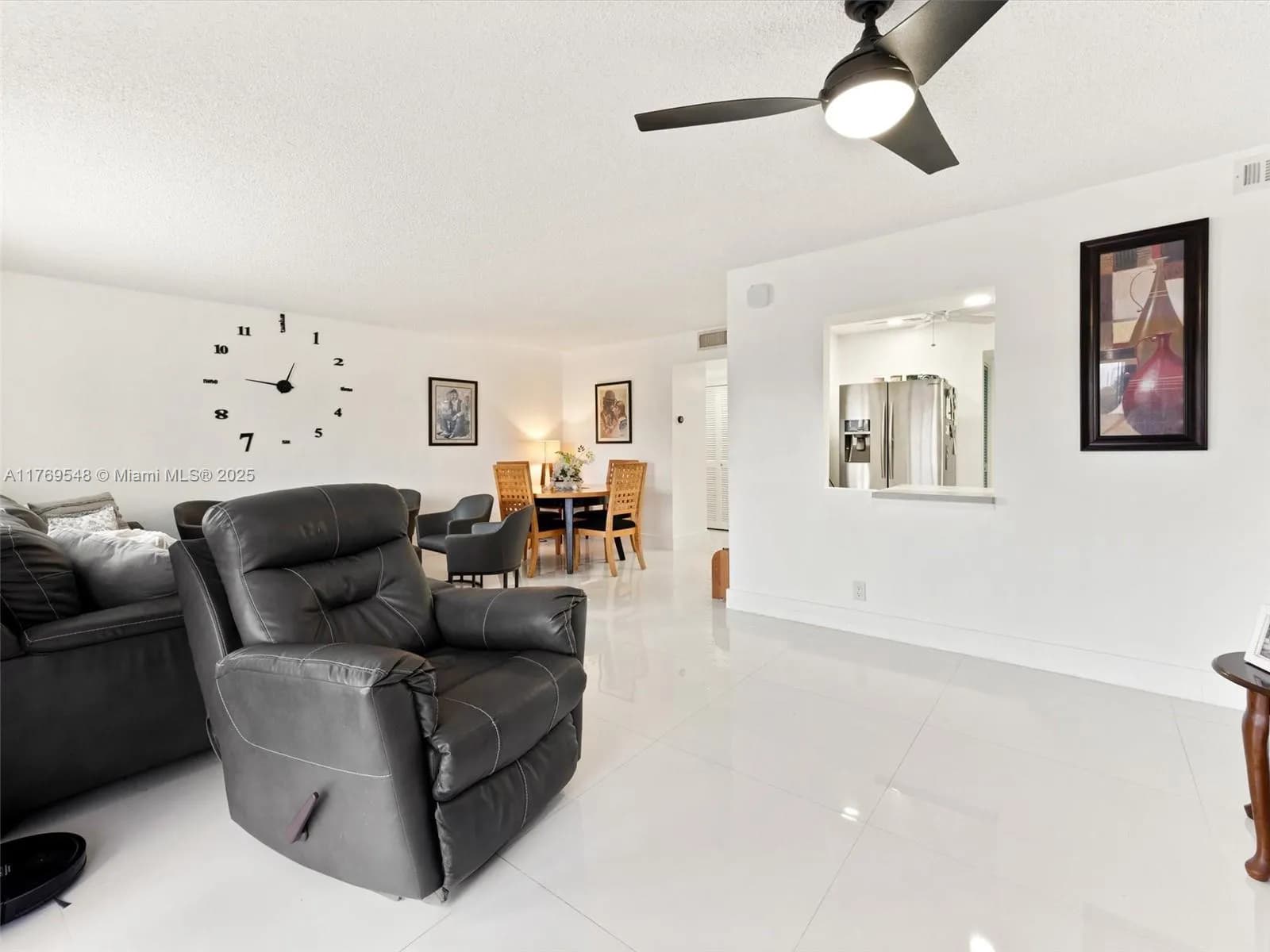 200 Diplomat Pkwy # 424, Hallandale Beach FL 33009