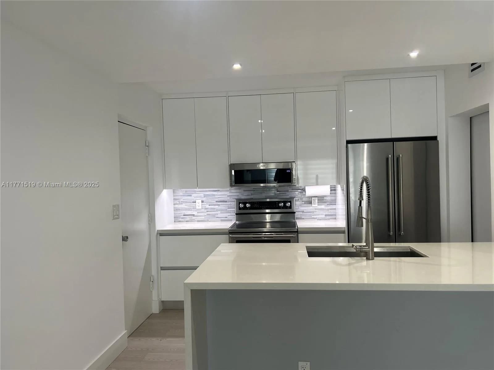 900 River Reach Dr # 504, Fort Lauderdale FL 33315