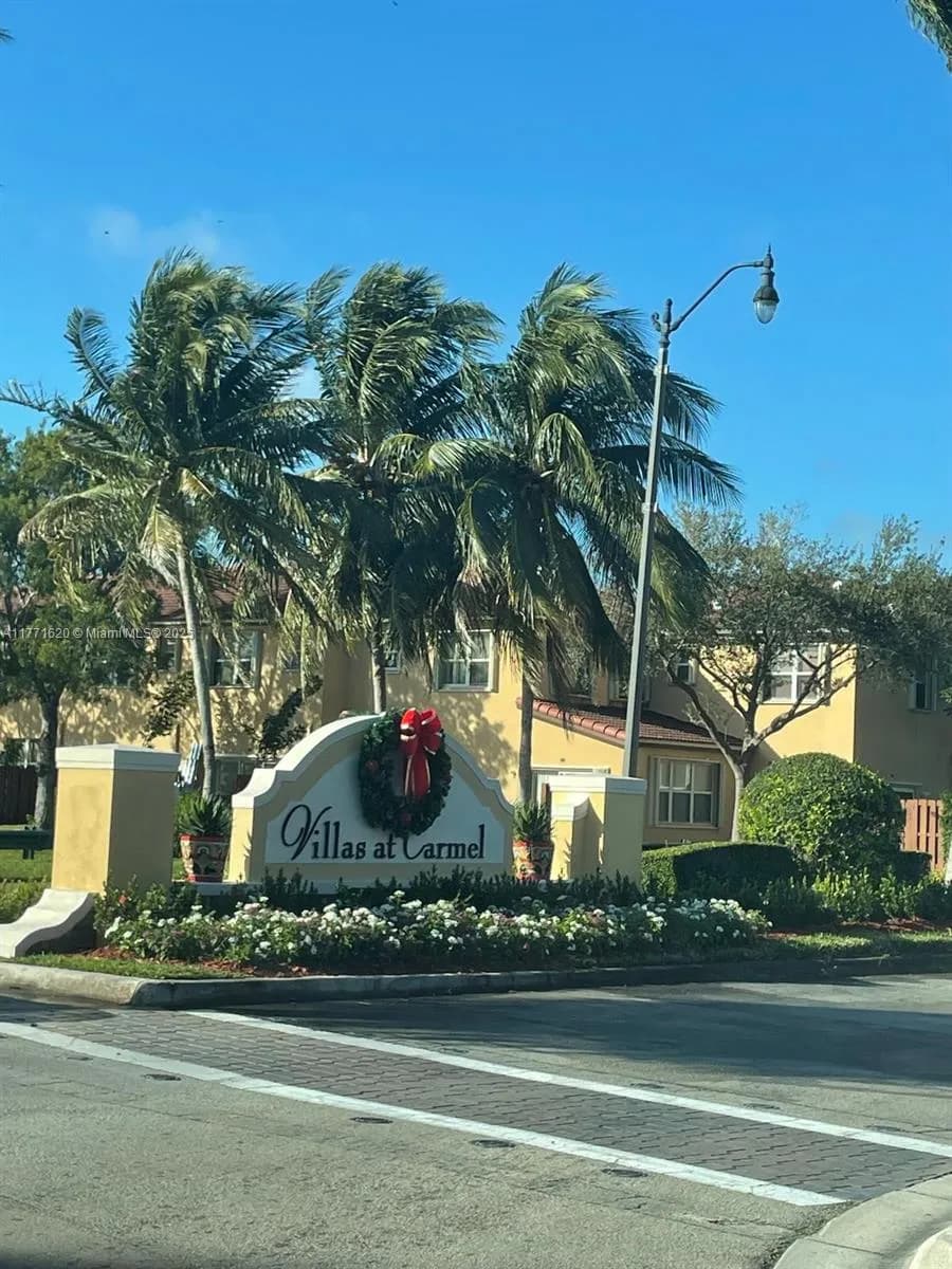 1650 NE 33rd Ave # 7, Homestead FL 33033