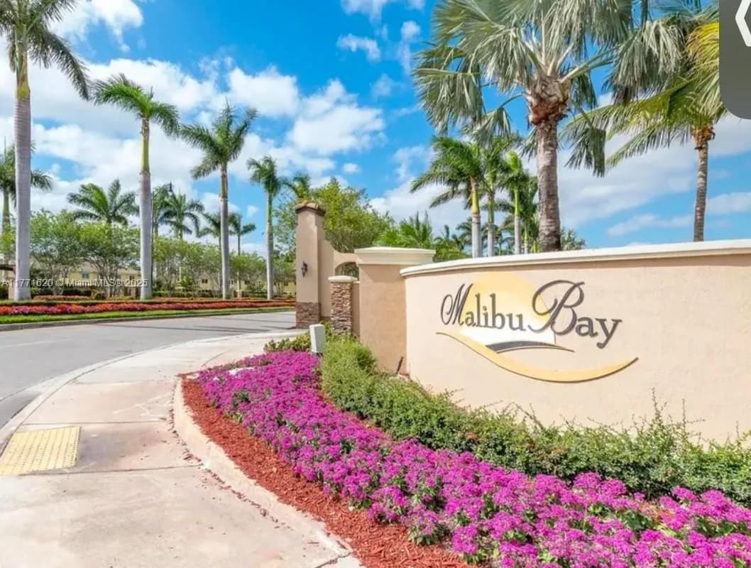 1650 NE 33rd Ave # 7, Homestead FL 33033