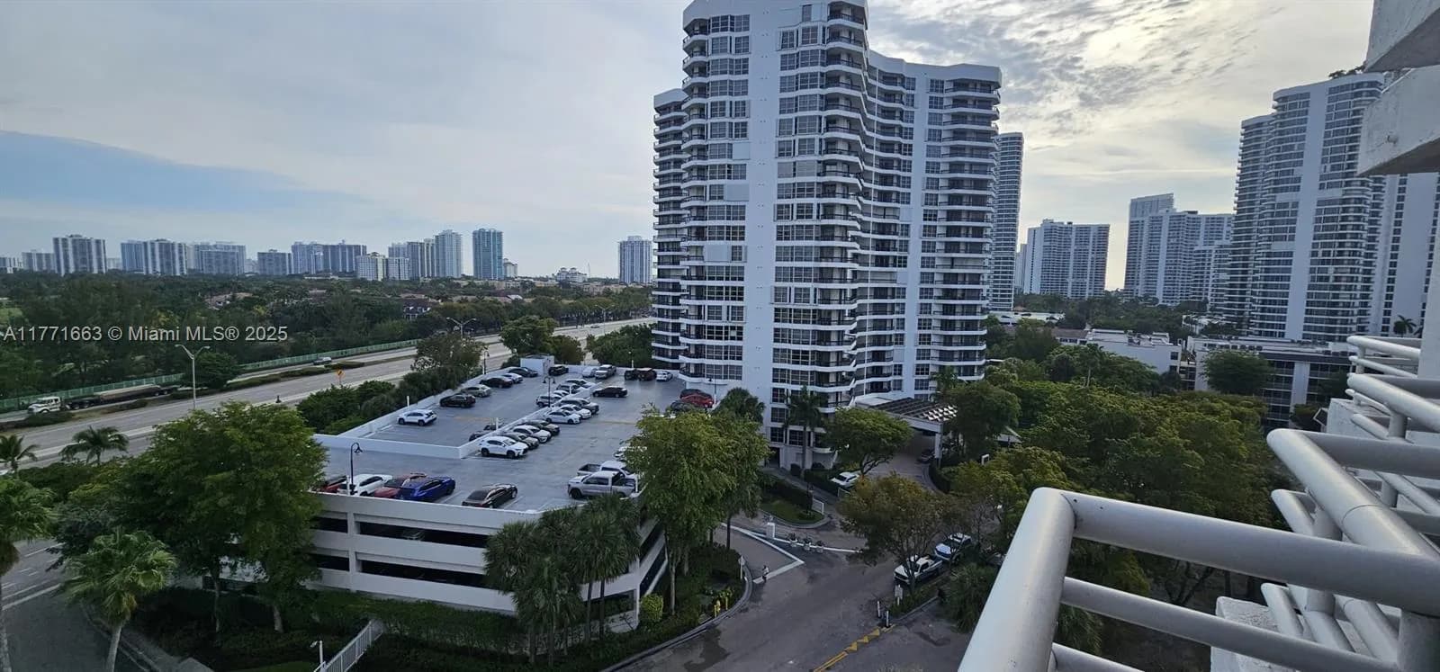 3300 NE 192nd St # 1012, Aventura FL 33180