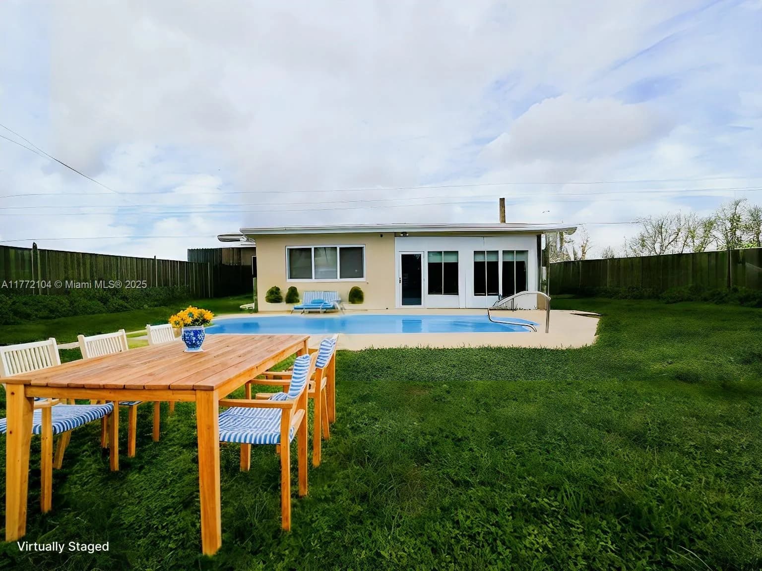 4014 Johnson St, Hollywood FL 33021