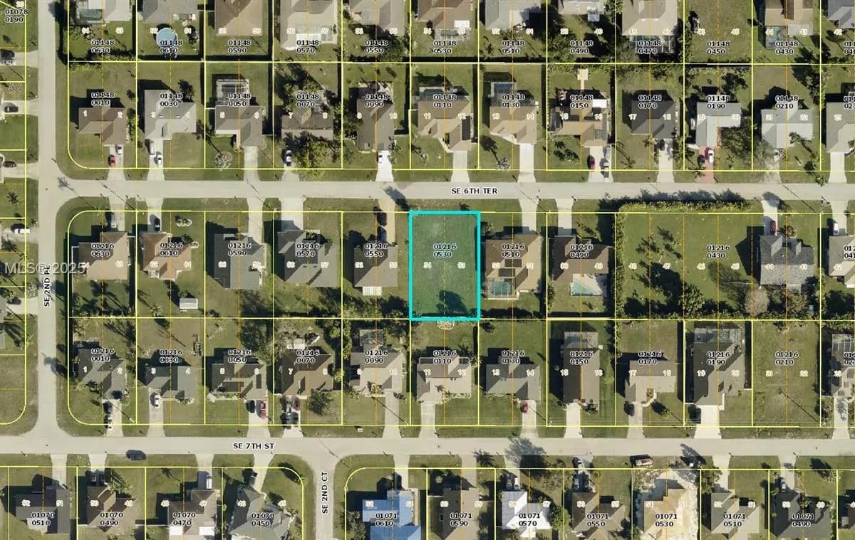 238 SE 6th Ter, Cape Coral FL 33990