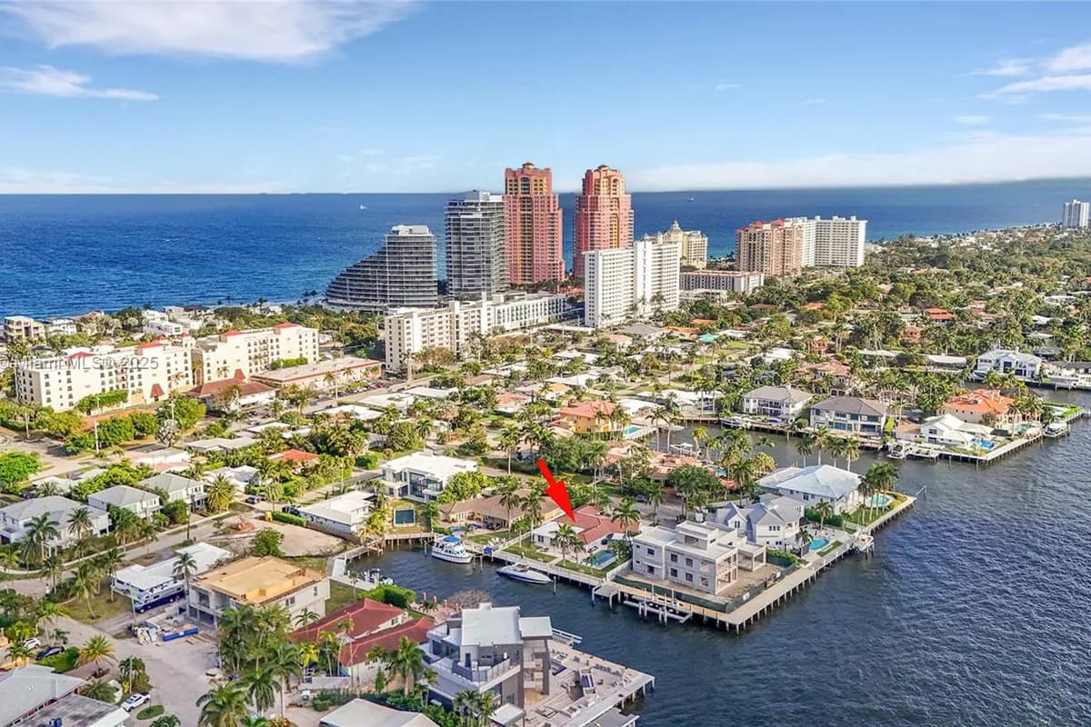 3031 NE 25th St, Fort Lauderdale FL 33305