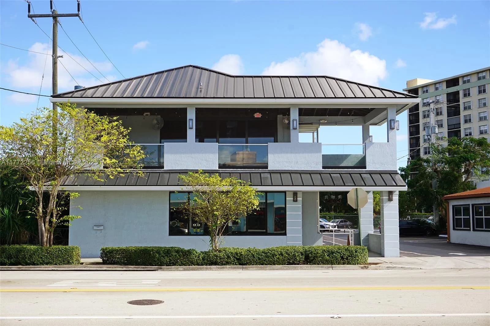 2010 Wilton Dr, Wilton Manors FL 33305