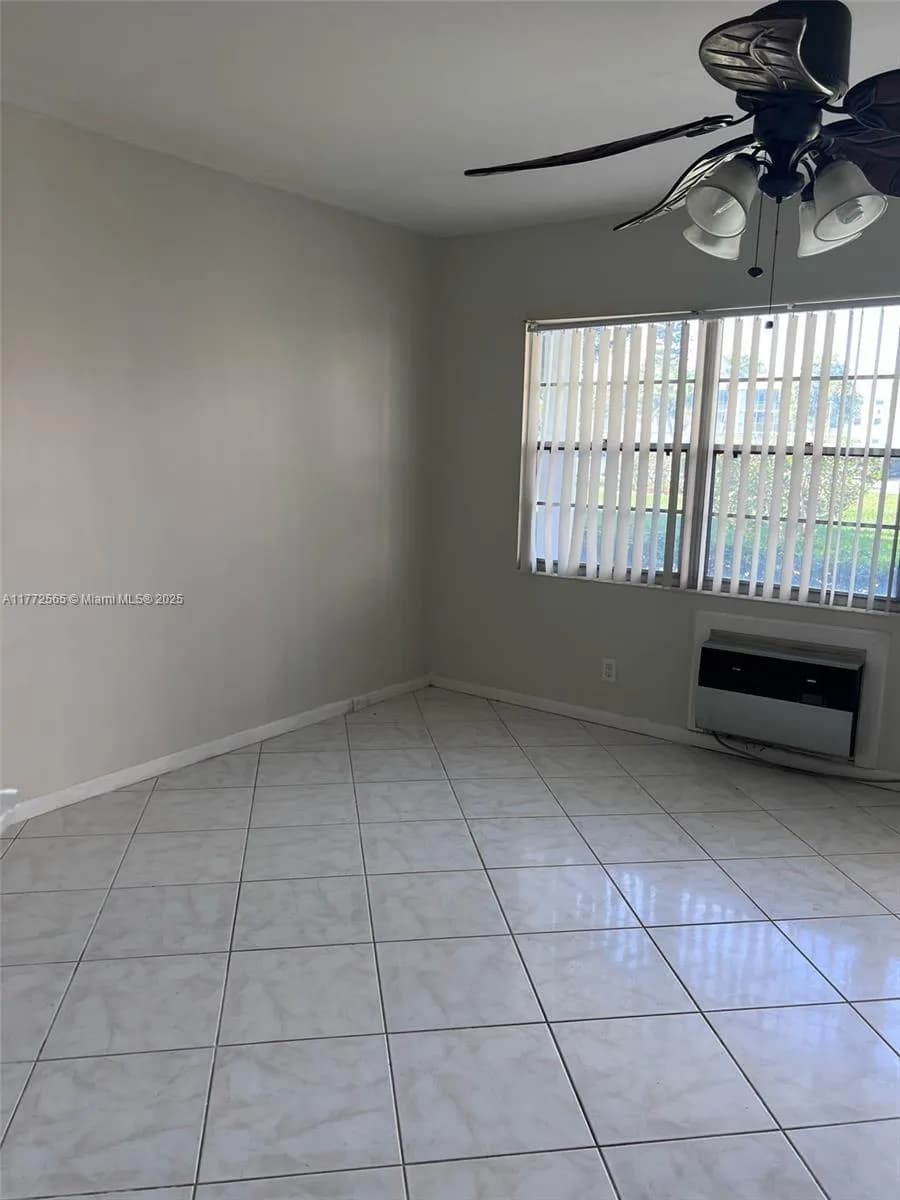 90 Fanshaw C # 90, Boca Raton FL 33434
