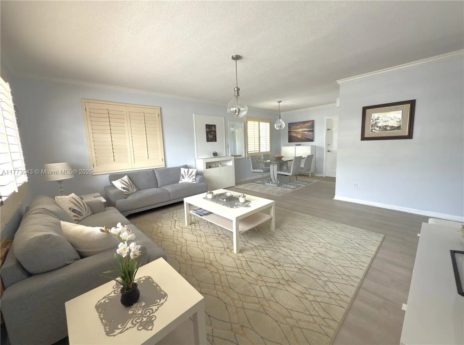 2340 NE 9th St # 210, Fort Lauderdale FL 33304