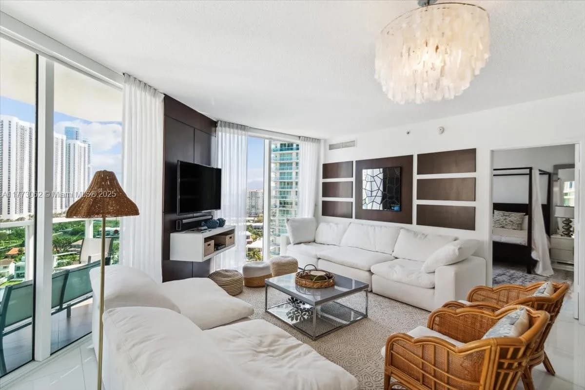 250 Sunny Isles Blvd # 1805, Sunny Isles Beach FL 33160