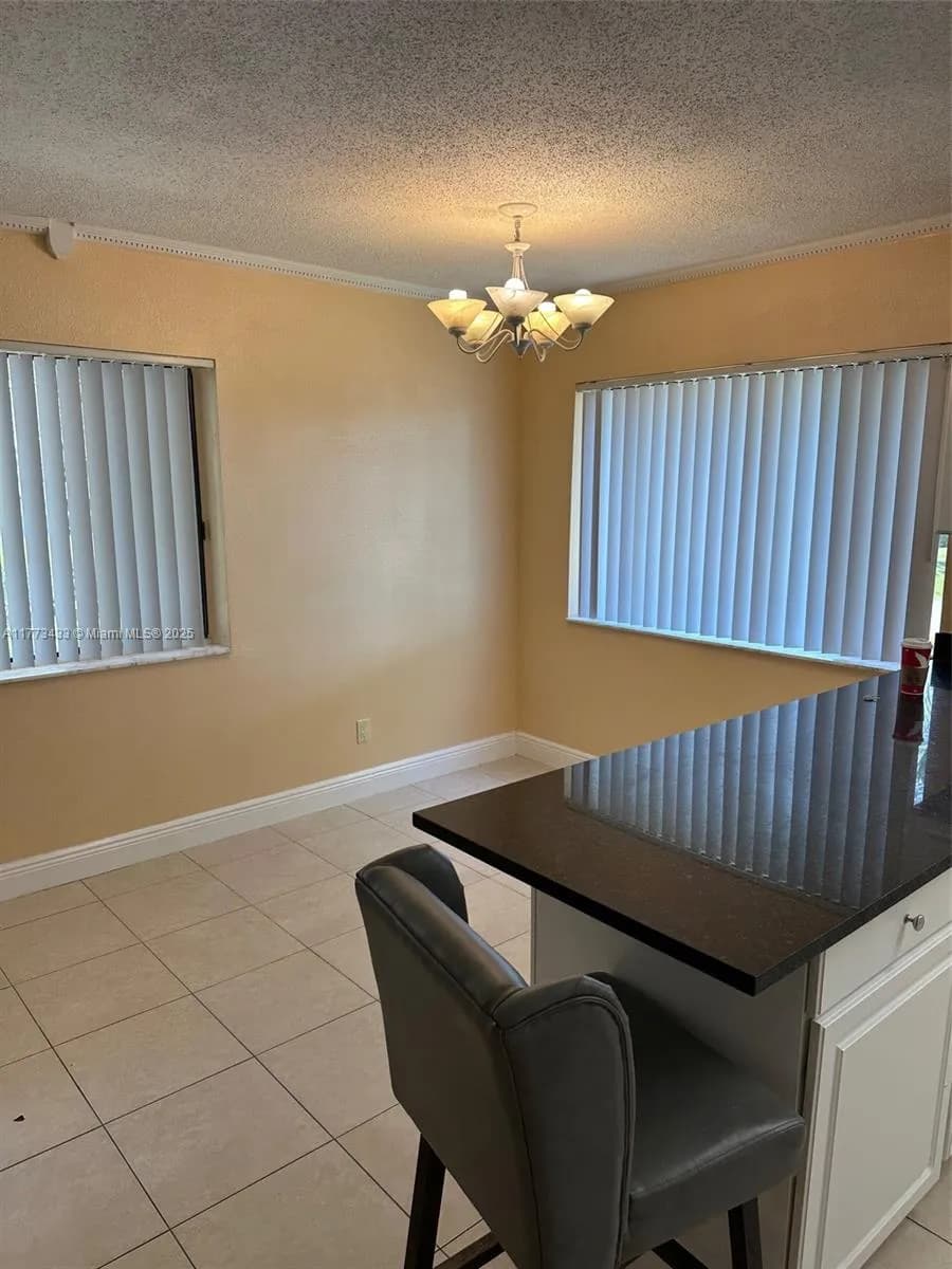 111 Meadows Cir # 111, Boynton Beach FL 33436