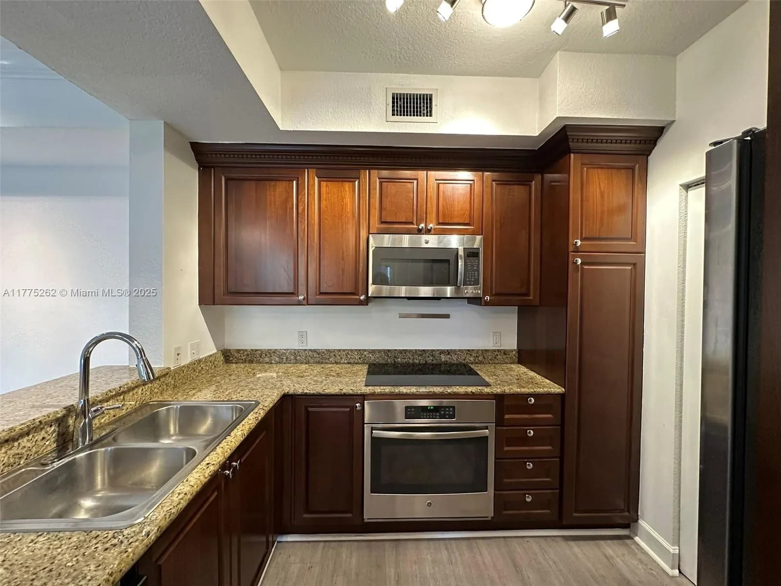 1660 Renaissance Commons Blvd # 2424, Boynton Beach FL 33426