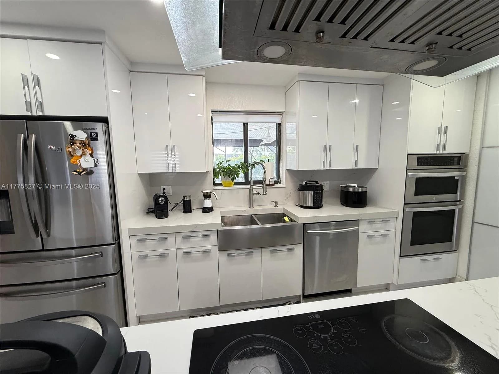 28102 SW 158th Ct, Homestead FL 33033