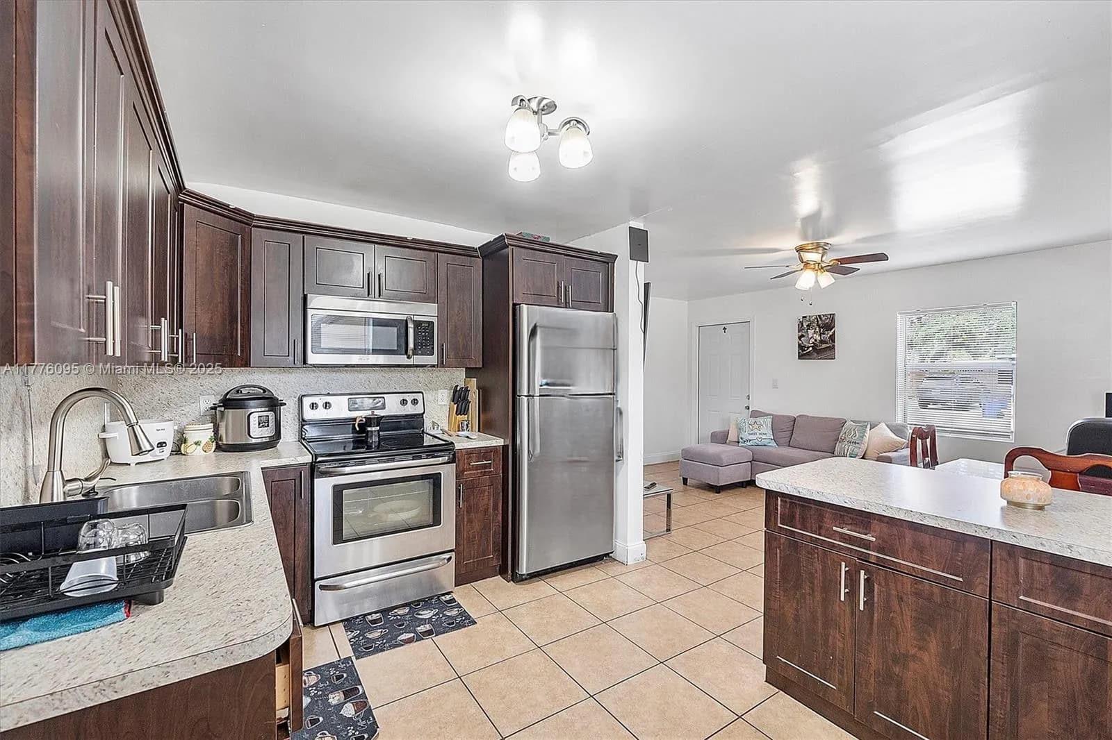 1496 SW 30th Ter, Fort Lauderdale FL 33312