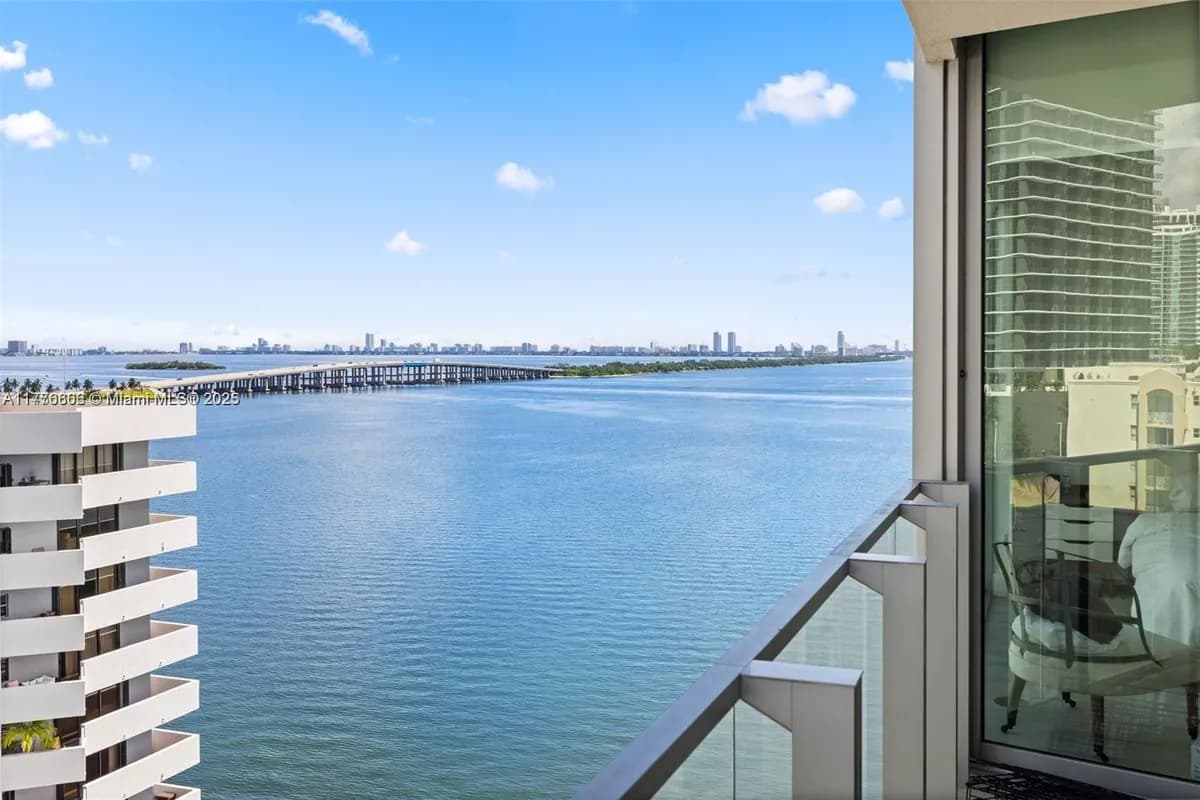 2900 NE 7th Ave # 901, Miami FL 33137