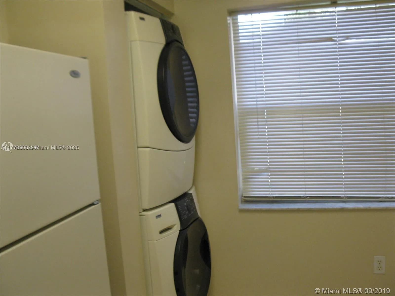 2322 SE 23rd Ave # 2322, Homestead FL 33035