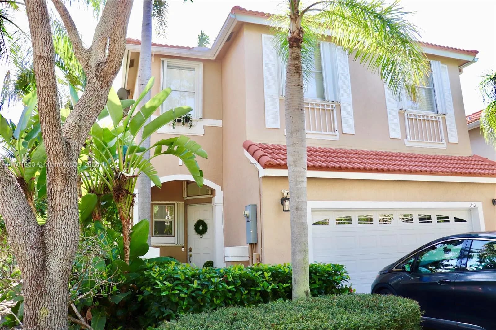 1410 Sweetbay Way, Hollywood FL 33019