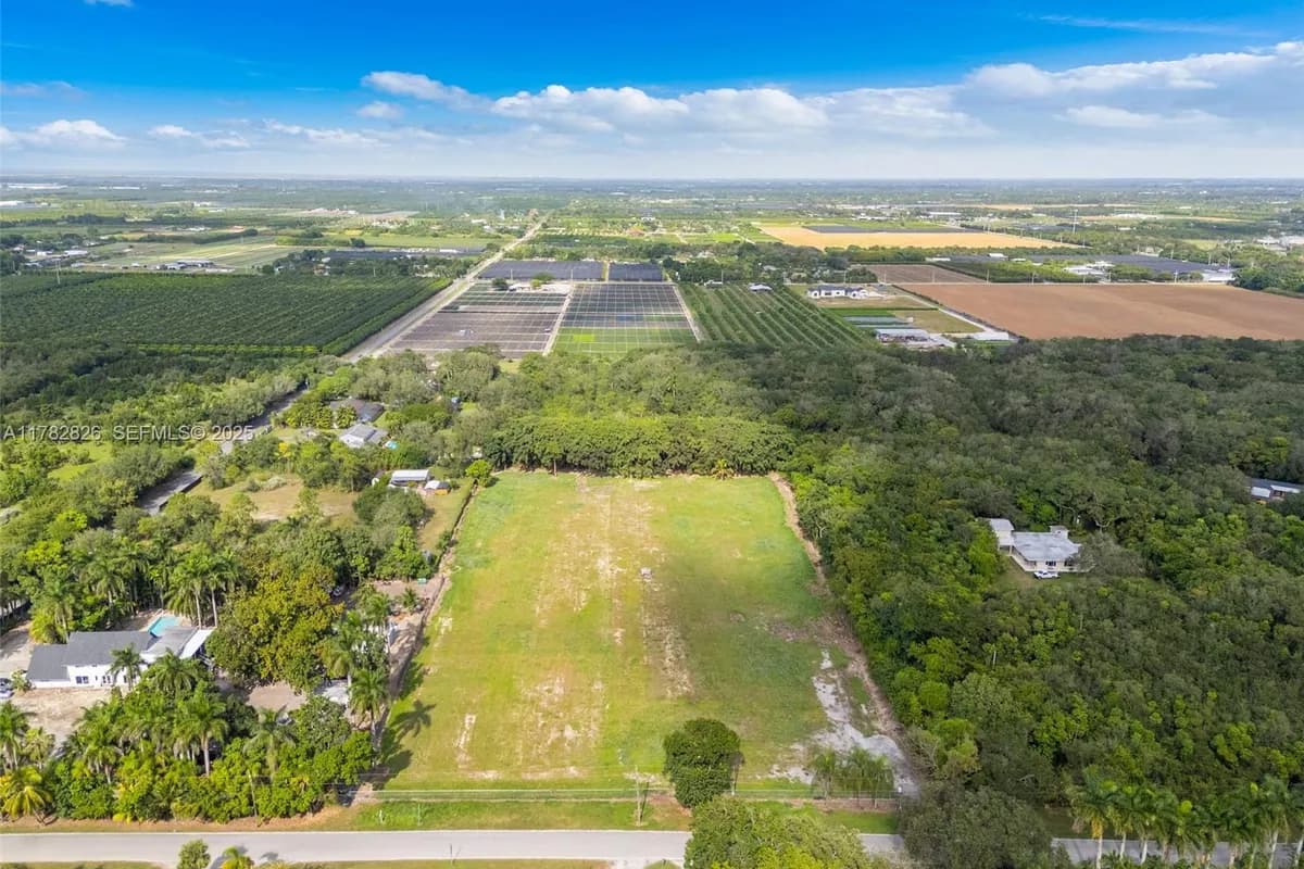 304XX sw 202nd ave, Homestead FL 33030