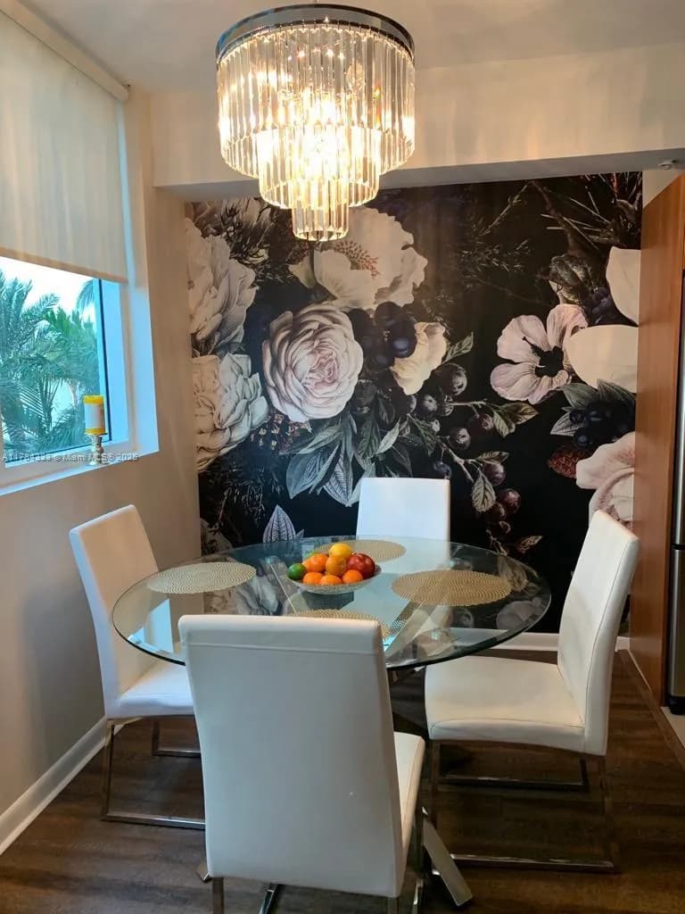 253 NE 2nd St # 1008, Miami FL 33132