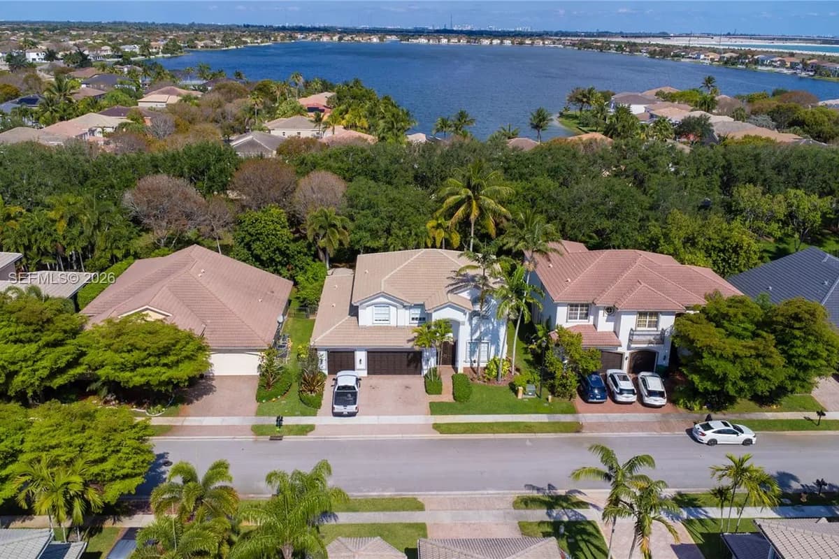 5101 SW 173rd Ave, Miramar FL 33029