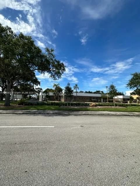 4650 N Dixie Hwy, Oakland Park FL 33334