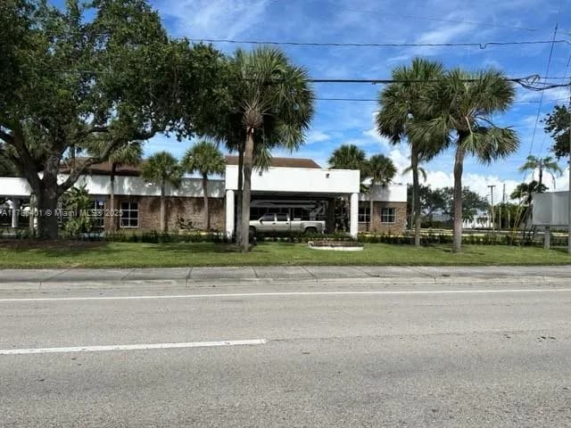 4650 N Dixie Hwy, Oakland Park FL 33334