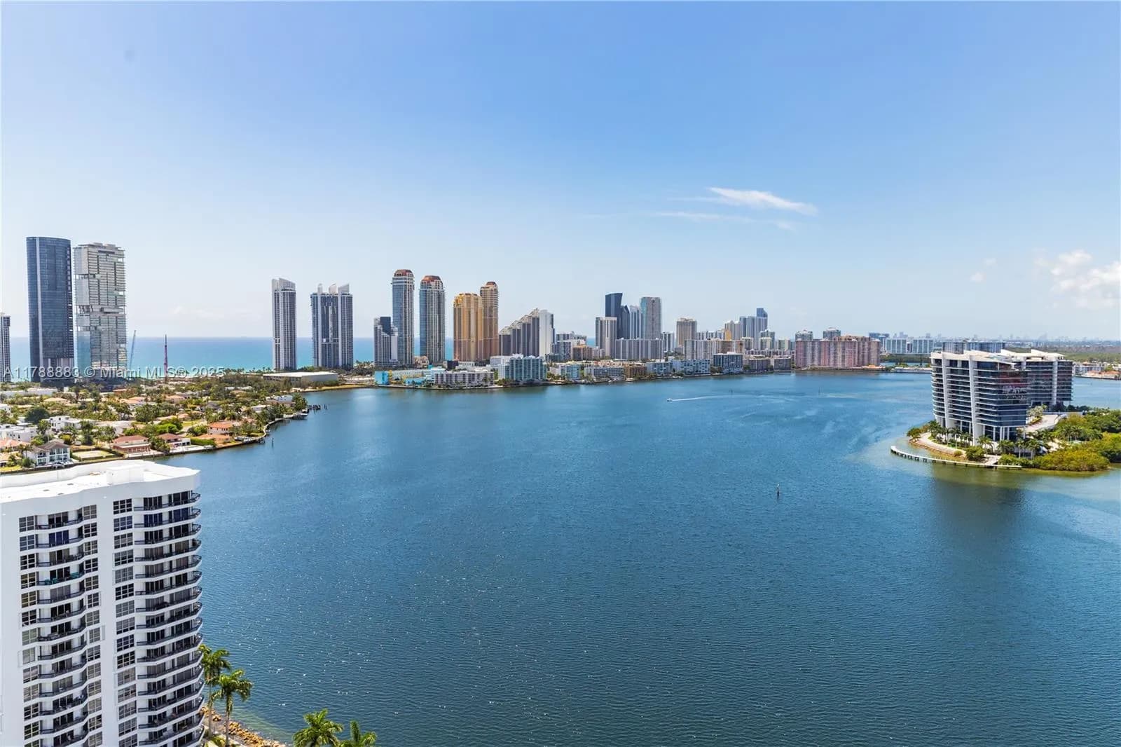 3530 Mystic Pointe Dr # 2910, Aventura FL 33180