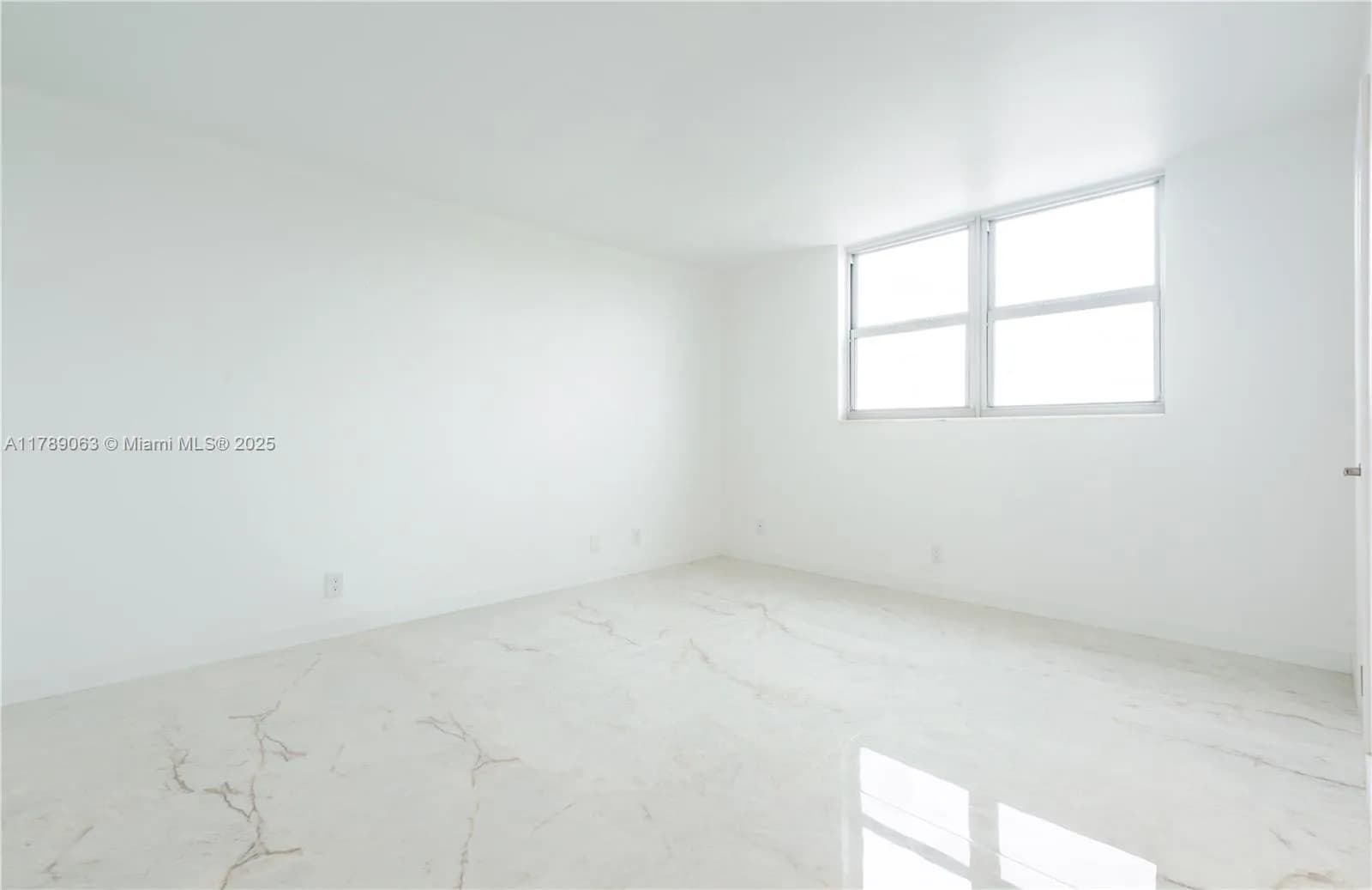 1811 Jefferson St # 509, Hollywood FL 33020