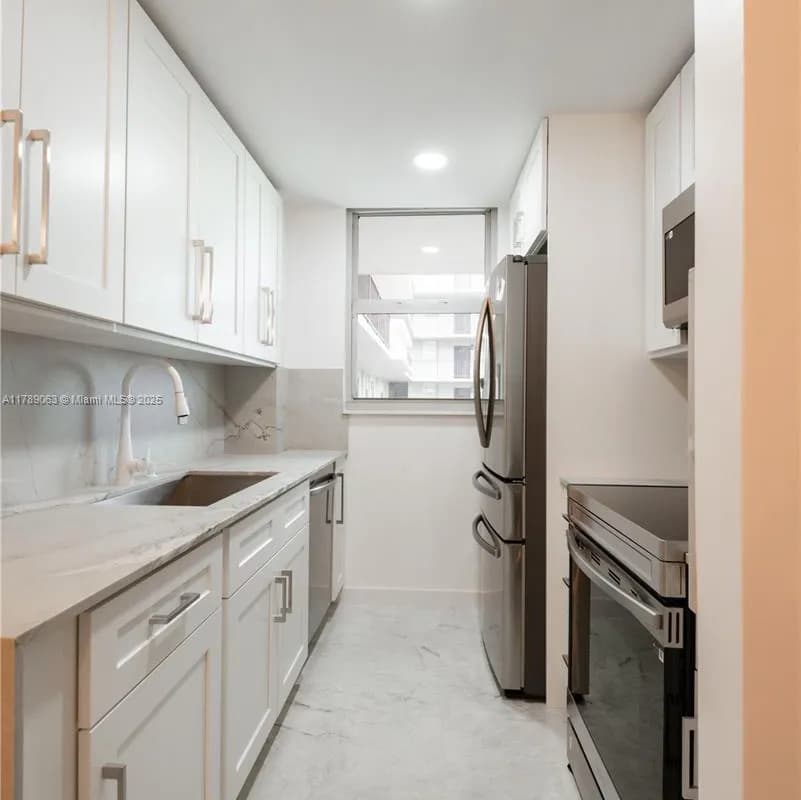 1811 Jefferson St # 509, Hollywood FL 33020