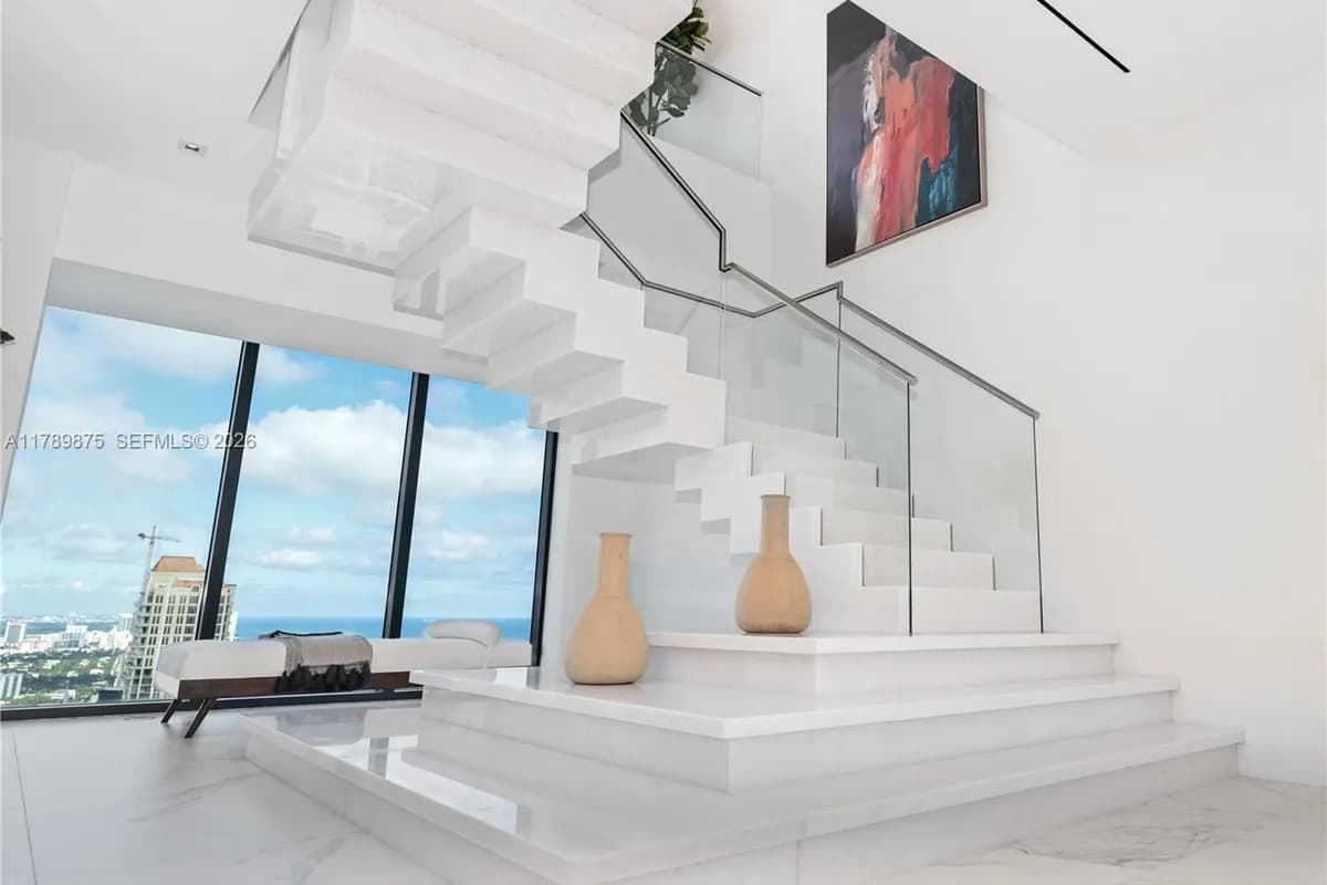 17141 Collins Ave, Sunny Isles Beach FL 33160