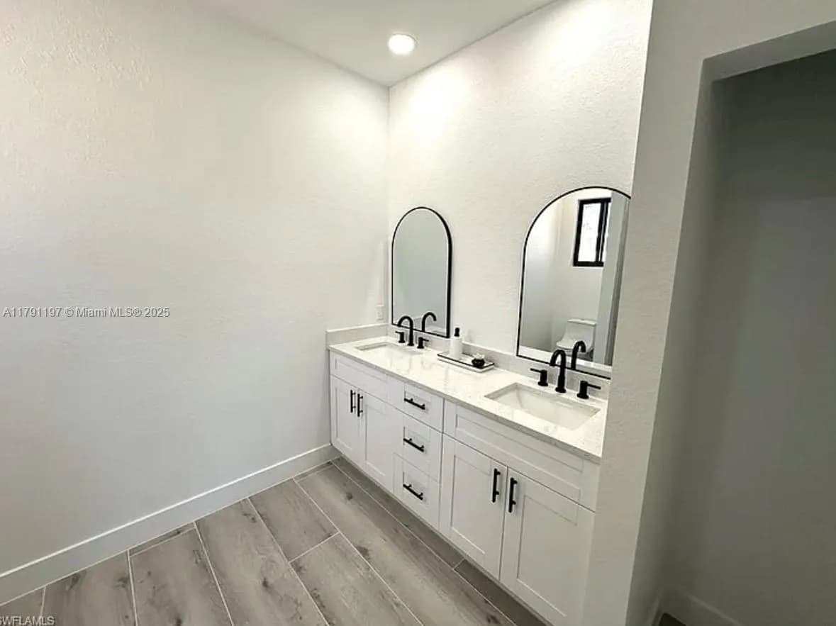 313 Radium Avenue, Lehigh Acres FL 33975