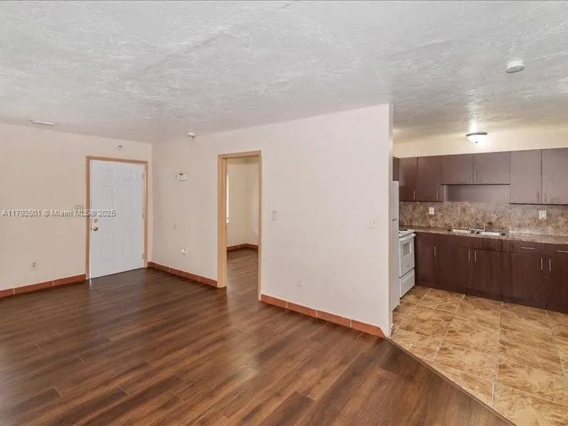 19357 NW 29th Ave, Miami Gardens FL 33056