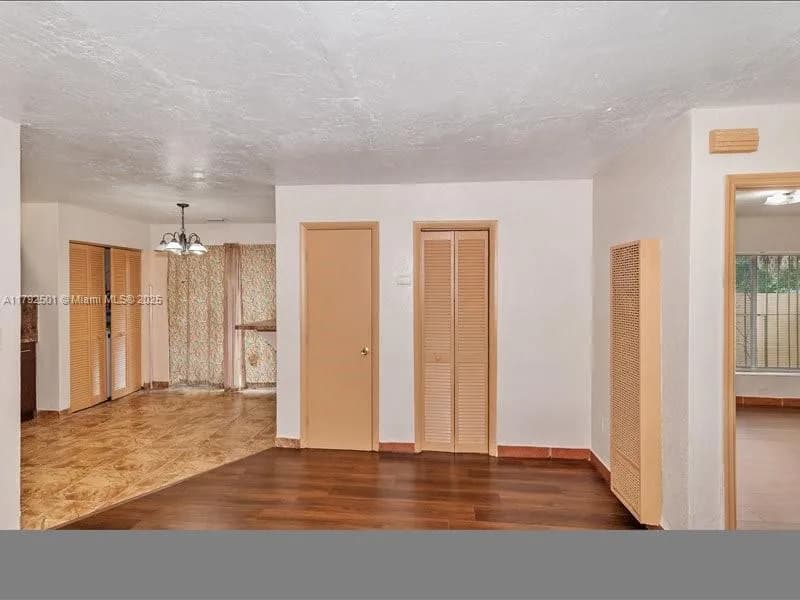 19357 NW 29th Ave, Miami Gardens FL 33056