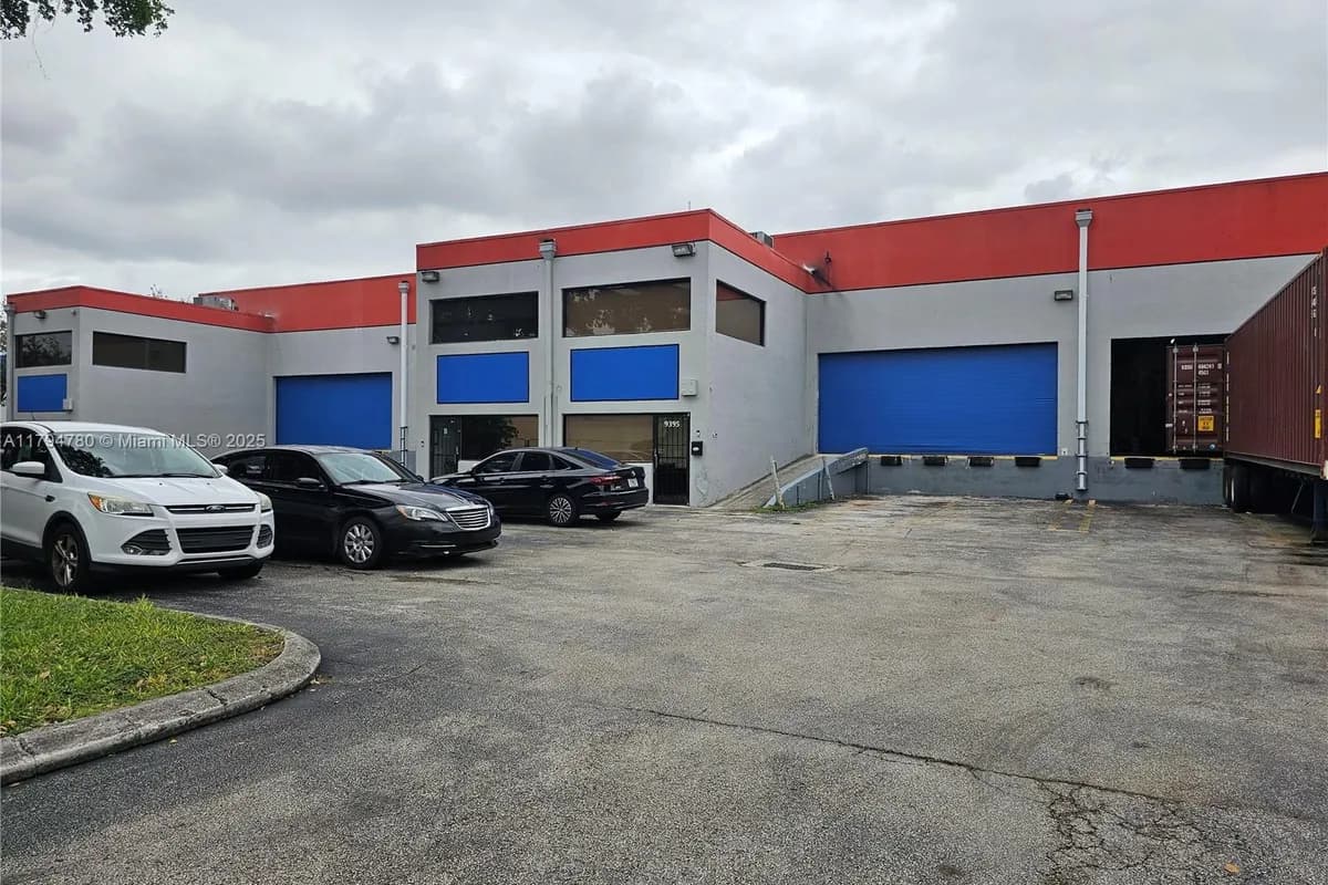 9395 NW 13TH Street, Doral FL 33172