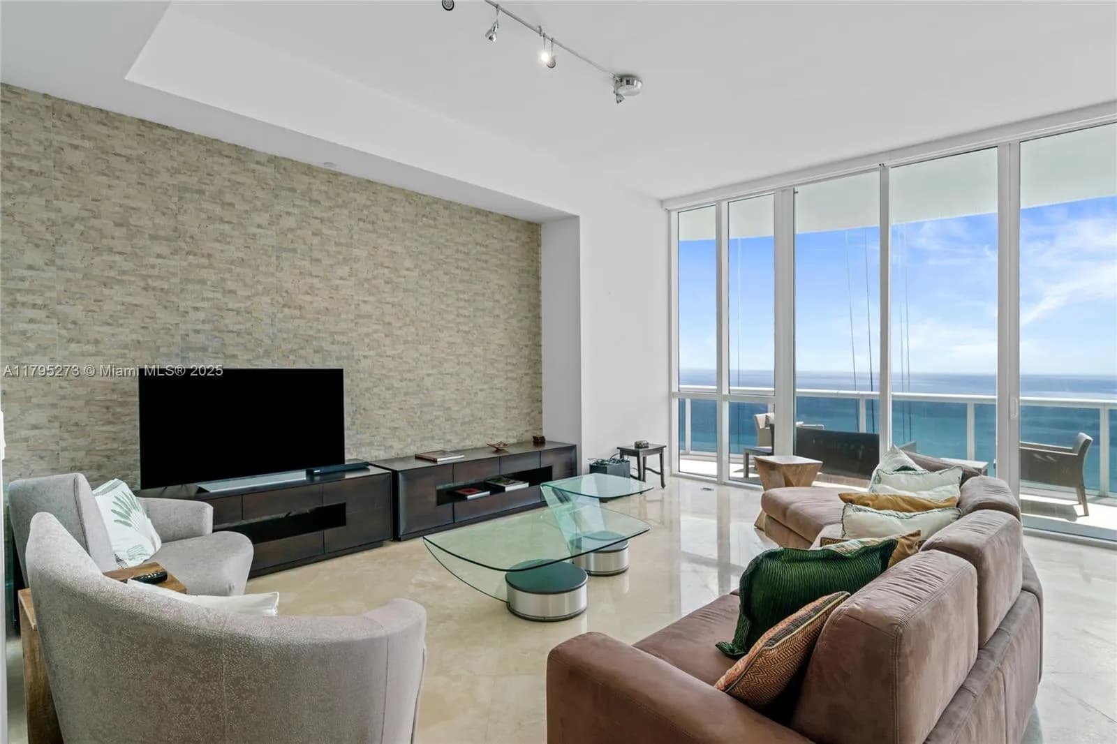 15811 Collins Ave # 3901, Sunny Isles Beach FL 33160