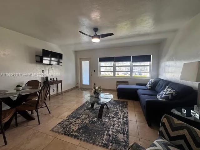 801 Atlantic Shores Blvd # 115, Hallandale Beach FL 33009
