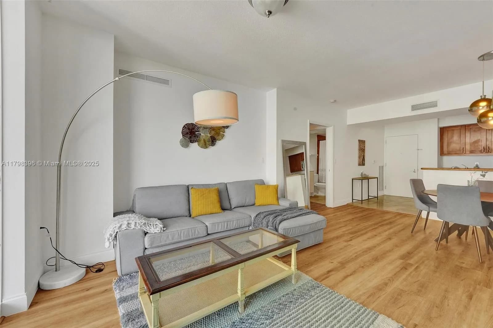 1745 E Hallandale Beach Blvd # 2105W, Hallandale Beach FL 33009