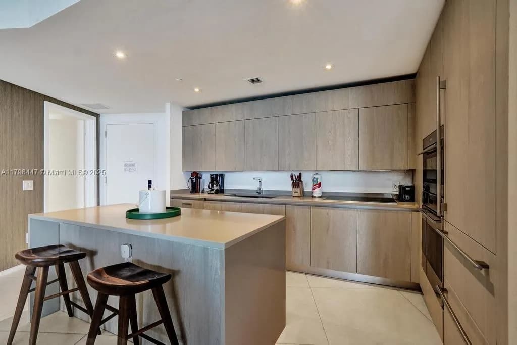 4111 S Ocean Dr # 2803, Hollywood FL 33019