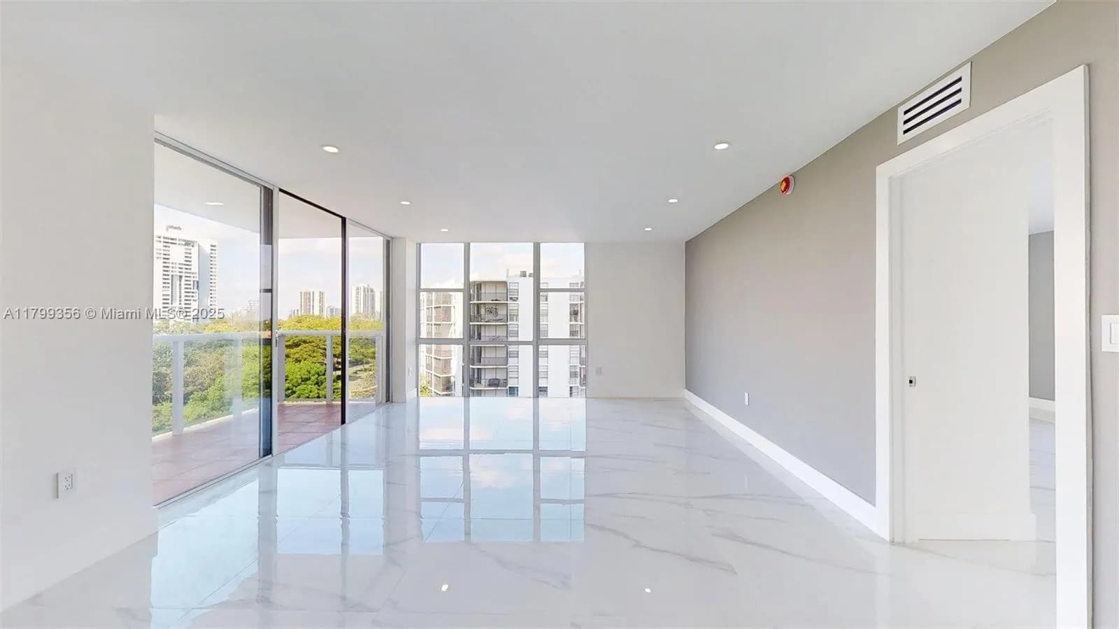 3625 N Country Club Dr # 609, Aventura FL 33180