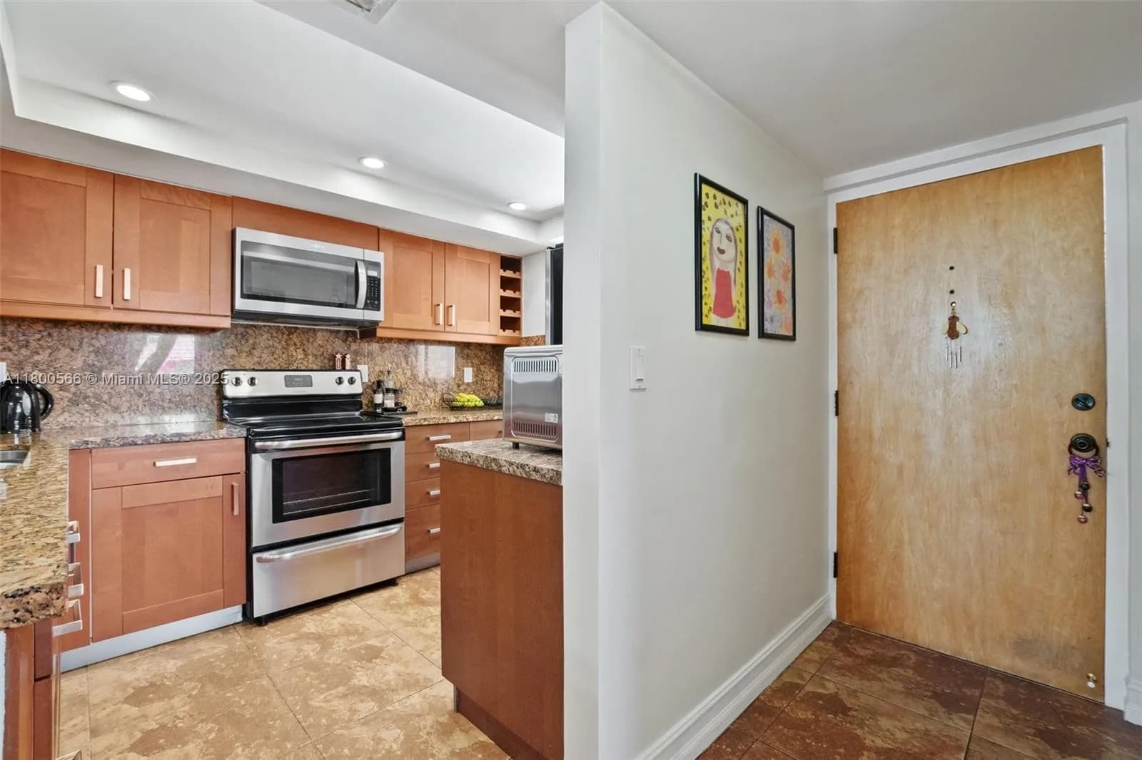 7125 Bay Dr # 201, Miami Beach FL 33141