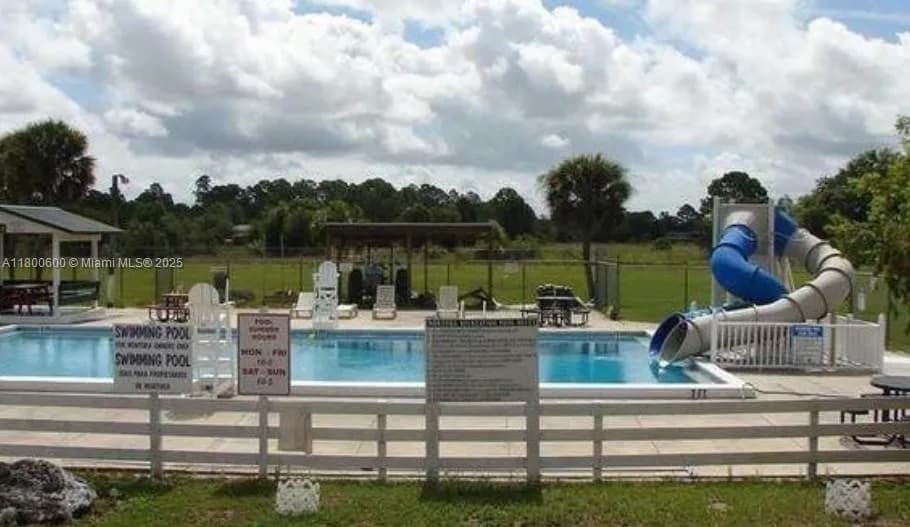 245 N ISORA ST, Clewiston FL 33440