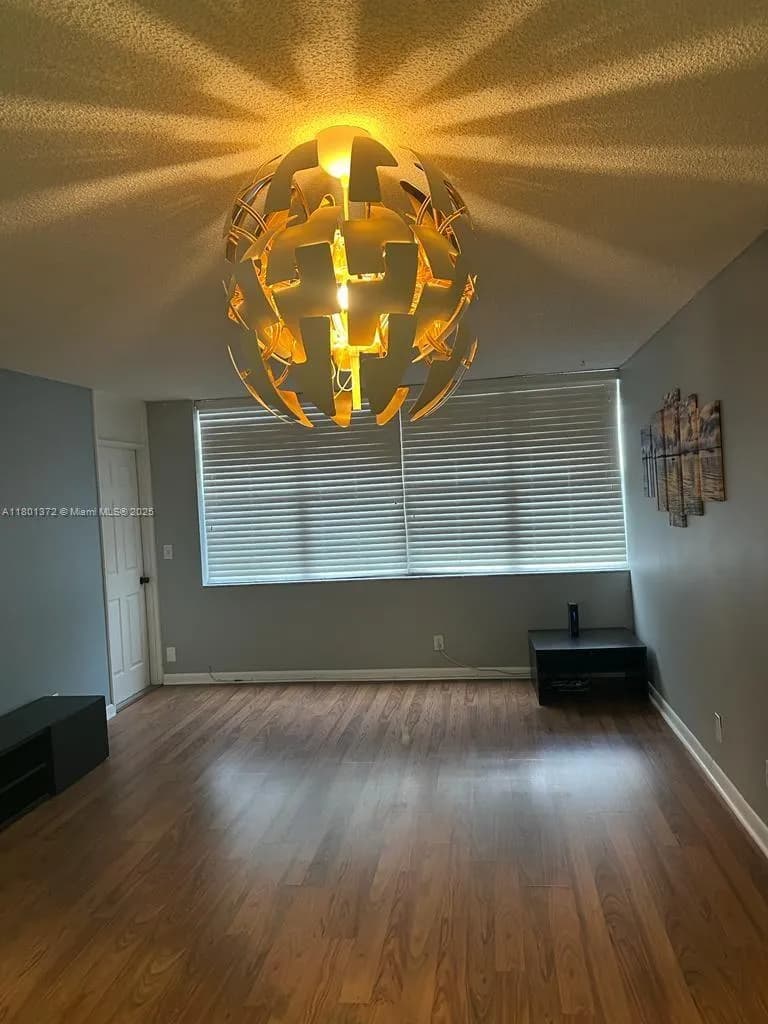 2751 Taft St # 302, Hollywood FL 33020