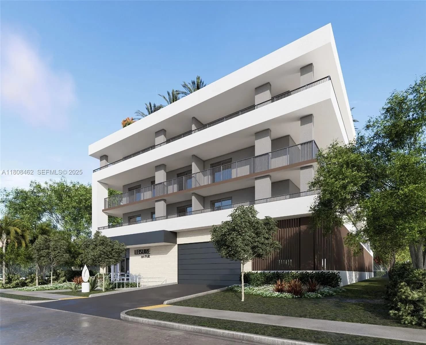 2455 Polk St, Hollywood FL 33020