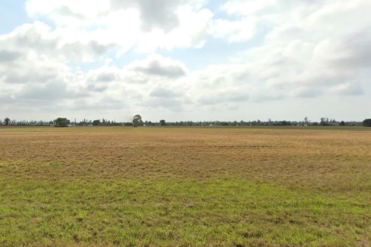 30 Sapsucker, Port Charlotte FL 33946