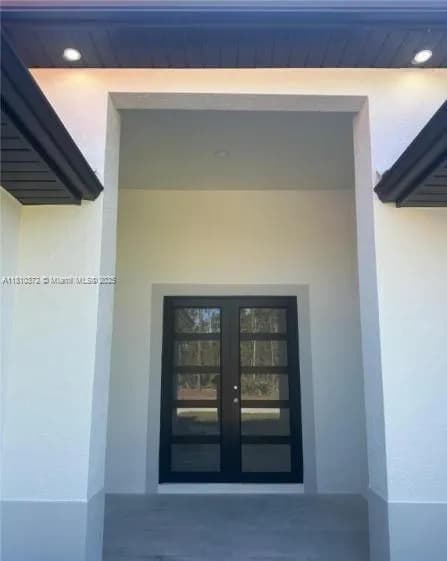 2002 E 13th St, Lehigh Acres FL 33972