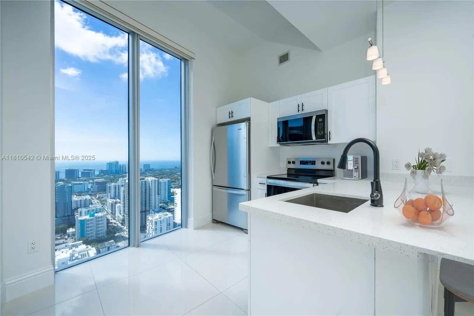 185 SW 7th St # 4412, Miami FL 33130