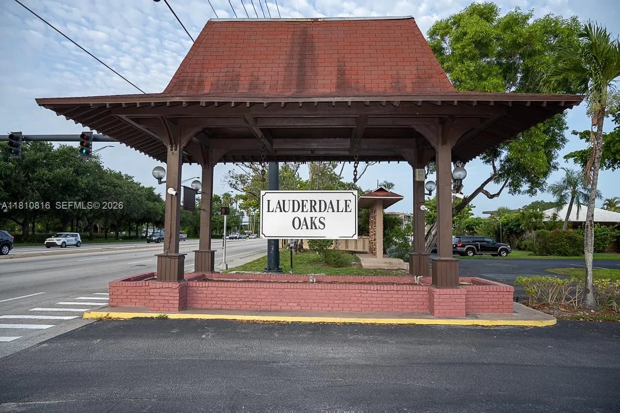 2 bedroom 2 bath for sale at 2861 NW 47th Ter # 201A, Lauderdale Lakes FL 33313