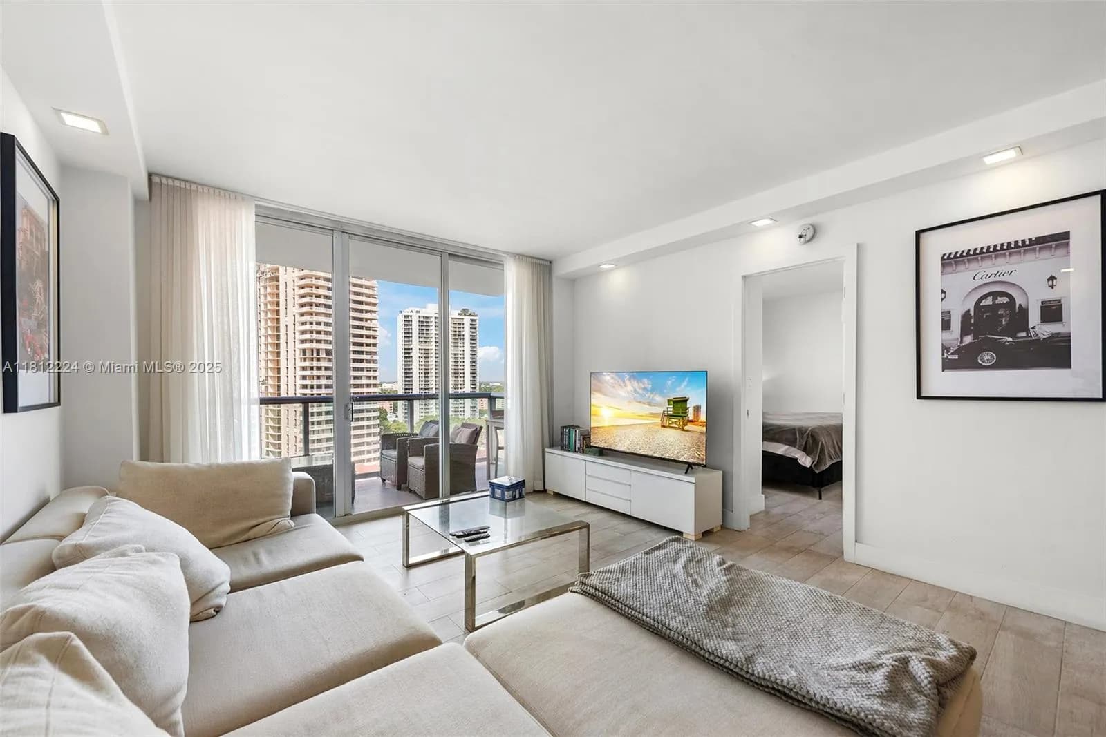 19390 Collins Ave # 1519, Sunny Isles Beach FL 33160