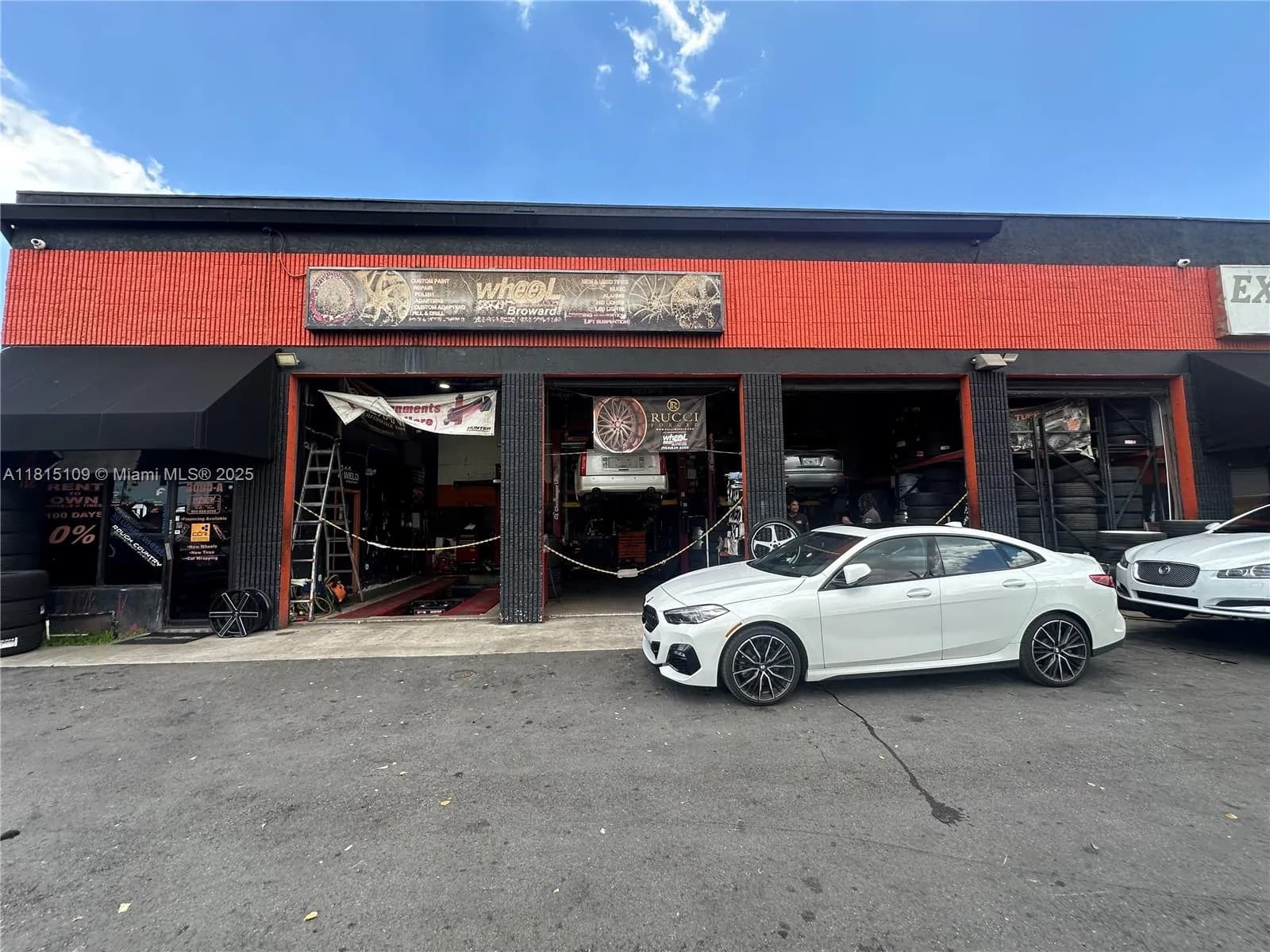 3090 W Broward Blvd, Fort Lauderdale FL 33312