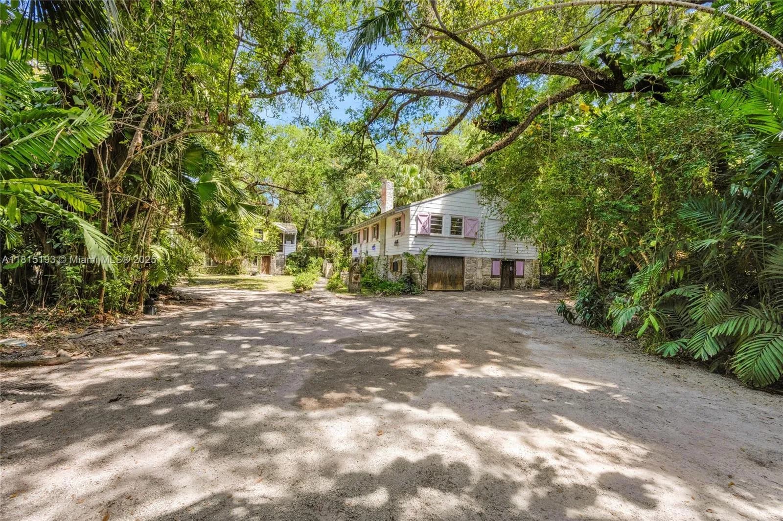 10015 Snapper Creek Rd, Coral Gables FL 33156